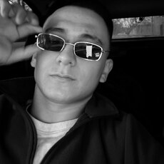 Фотография мужчины Аслан, 20 лет из г. Хабаровск