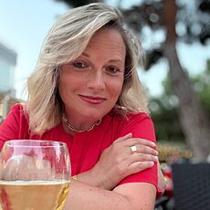 Юлия, 52 из г. Санкт-Петербург.