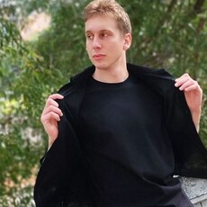 Фотография мужчины Андрей, 24 года из г. Омск
