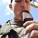 Валерий, 24 года