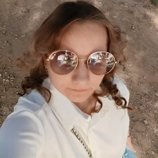 Фотография девушки Ксюша, 19 лет из г. Волжский