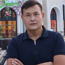 Фотография мужчины Урматбек, 31 год из г. Бишкек