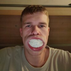 Фотография мужчины Артём, 21 год из г. Гродно