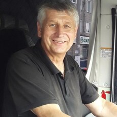 Фотография мужчины Александр, 63 года из г. Саратов