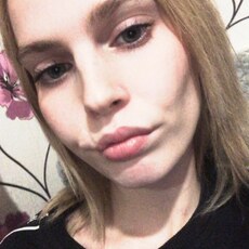Фотография девушки Ксения, 20 лет из г. Рефтинский