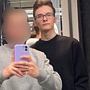 Максим, 21 год