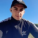 Роман, 25 лет