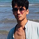 Арон, 22 года