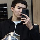 Сулейман, 18 лет