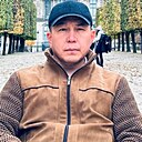 Аскар, 41 год