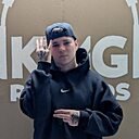 Максим, 19 лет