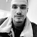 Макс, 23 года