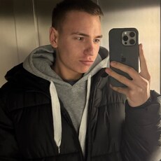 Фотография мужчины Игорь, 19 лет из г. Омск