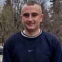 Томас, 32 года