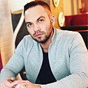 Максим, 34 года