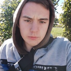 Фотография мужчины Максим, 19 лет из г. Ленинск-Кузнецкий