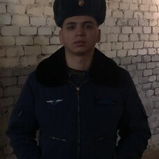 Фотография мужчины Юра, 20 лет из г. Ахтубинск