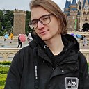 Илья, 24 года