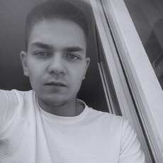 Фотография мужчины Александр, 24 года из г. Усть-Каменогорск