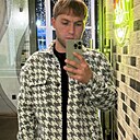 Зубайр, 24 года