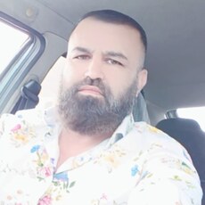 Фотография мужчины Surik, 45 лет из г. Санкт-Петербург