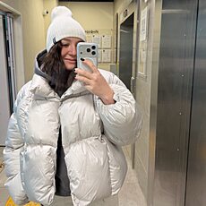 Фотография девушки Илона, 28 лет из г. Санкт-Петербург