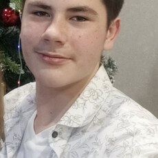 Фотография мужчины Рома, 19 лет из г. Калининград