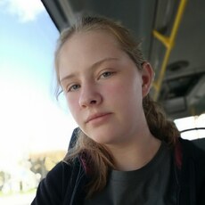 Фотография девушки Алёна, 18 лет из г. Челябинск