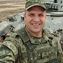 Макс, 32 года