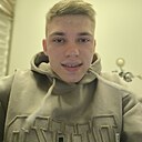 Валерий, 22 года