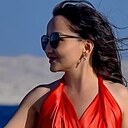 Брюнетка, 35 лет