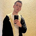 Саша, 24 года