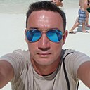 Witkoff, 44 года