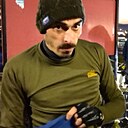 Красивый, 36 лет