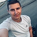 Иван, 33 года