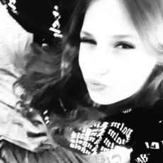 Фотография девушки Ульяна, 19 лет из г. Спасск-Дальний