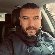 Фотография мужчины Adrian, 39 лет из г. Năvodari