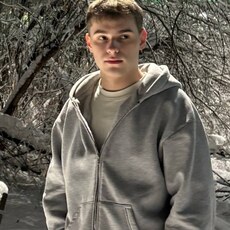 Фотография мужчины Макар, 18 лет из г. Новосибирск