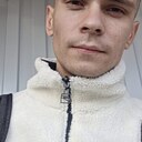 Роман, 24 года