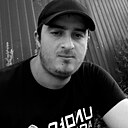 Сираж, 32 года