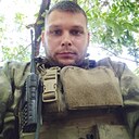 Макс, 33 года