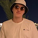 Максим, 27 лет