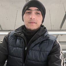 Фотография мужчины Komil, 21 год из г. Нижний Новгород