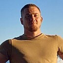 Артемий, 25 лет