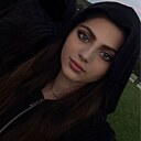 Лунна, 21 год