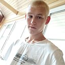 Денис, 21 год