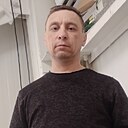 Kenwood, 43 года