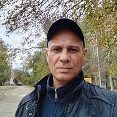 Фотография мужчины Валерий, 45 лет из г. Астрахань
