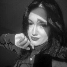 Фотография девушки Яна, 19 лет из г. Нижний Тагил