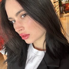 Фотография девушки Диана, 25 лет из г. Санкт-Петербург